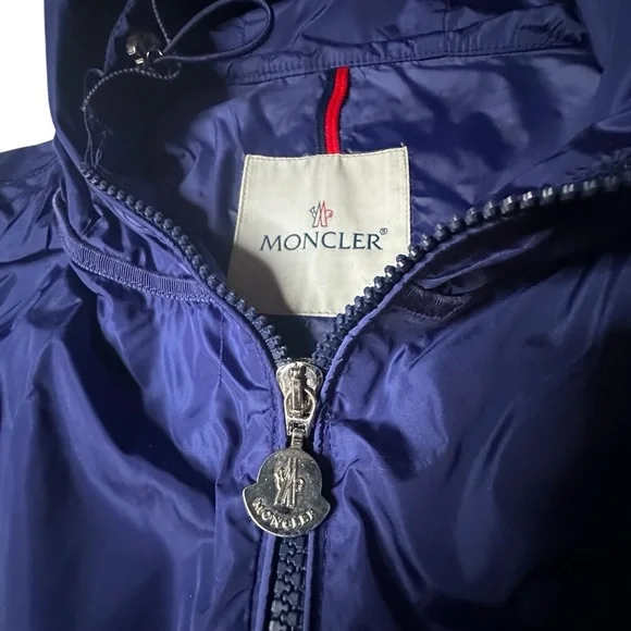 Moncler Gazonette Ruffled Jacket with Hood in Navy Blue Authentic Sz M